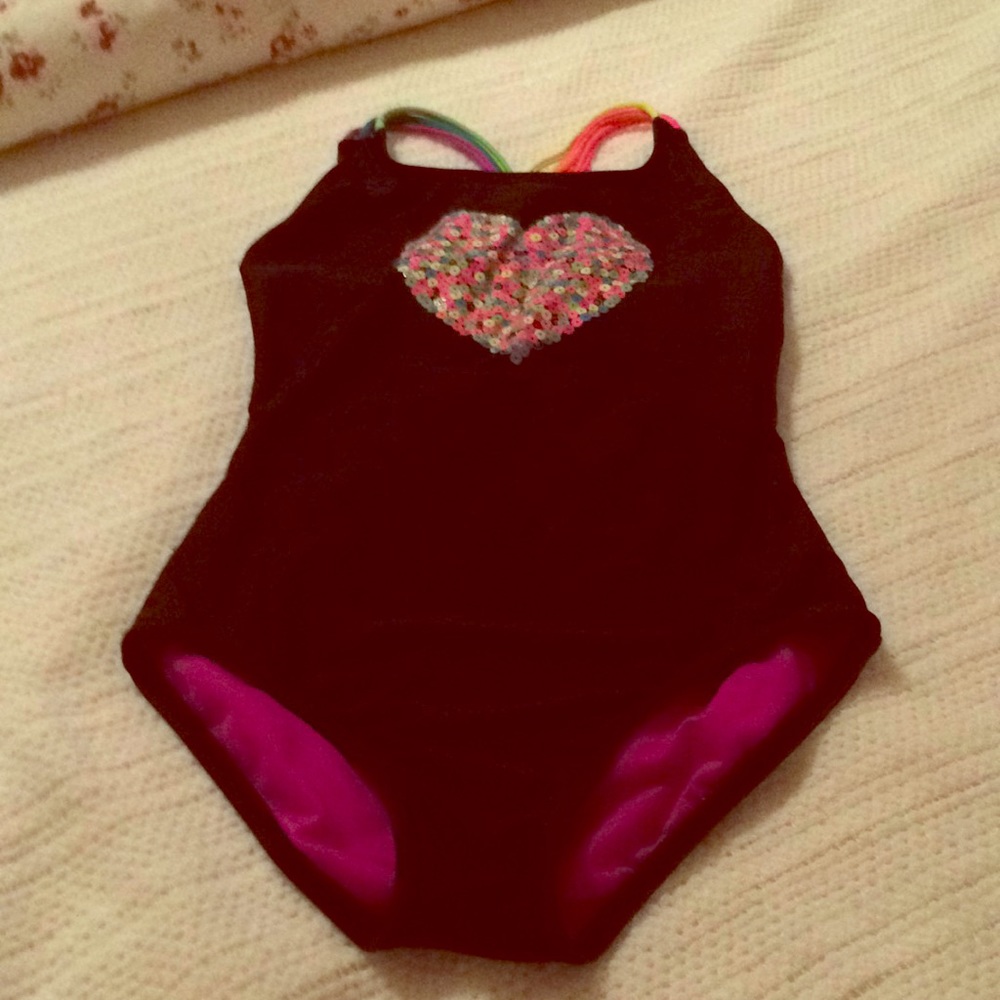 🔥Xhilaration Girls Swimming Suit🔥